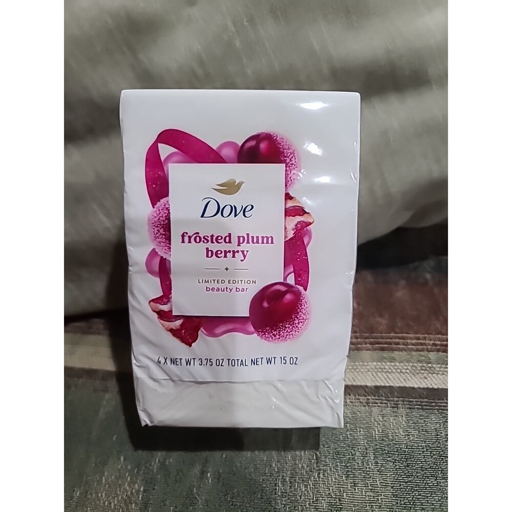 Dove Frosted Plum Berry Limited Edition Holiday Treats Bar Soap 3.75 oz. X 4